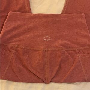 Beyond Yoga practice pants - Rust